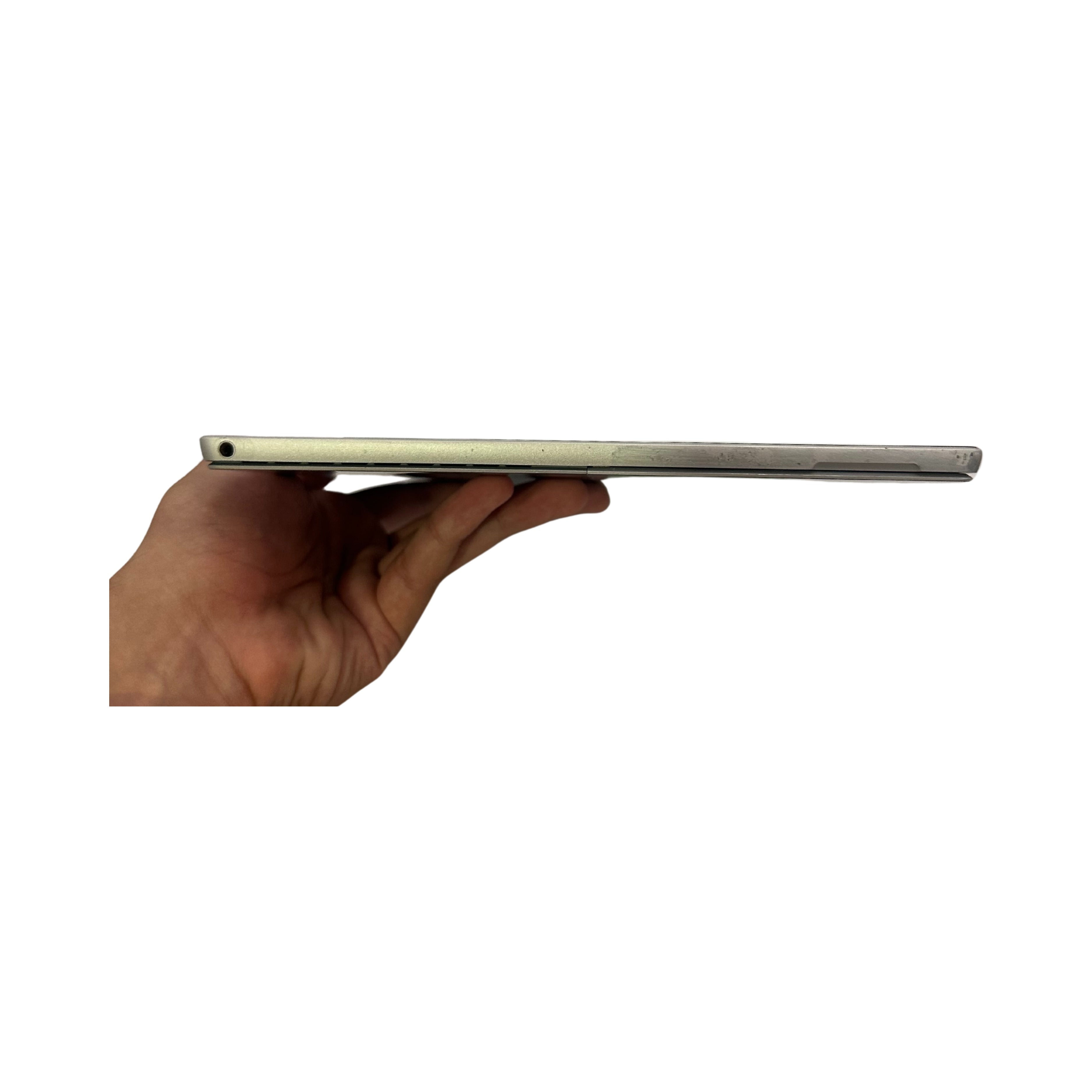 Microsoft Surface Pro 7 i5 (1035G4) 8GB RAM 128GB SSD 12.3" Touch Windows 11 Pro + Keyboard (Outlet 445)